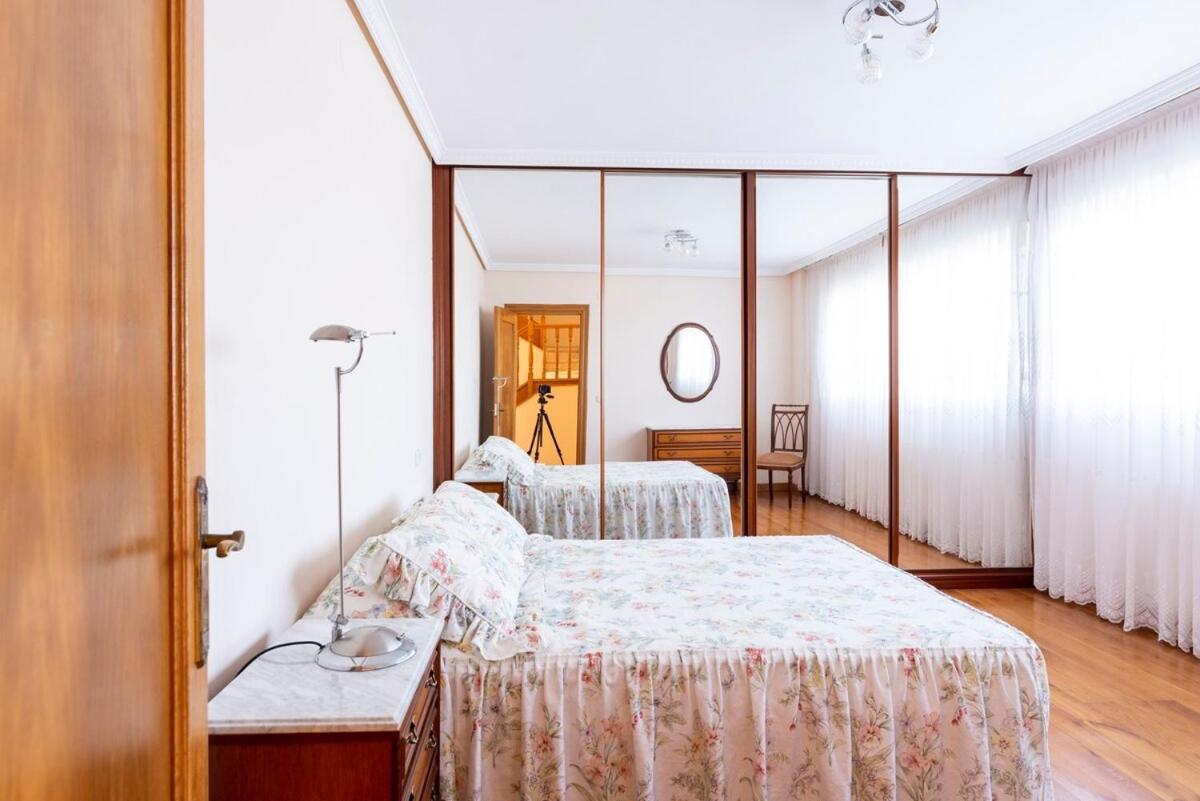 Casa Con Jardin En Gama Villa Barcena de Cicero Bagian luar foto