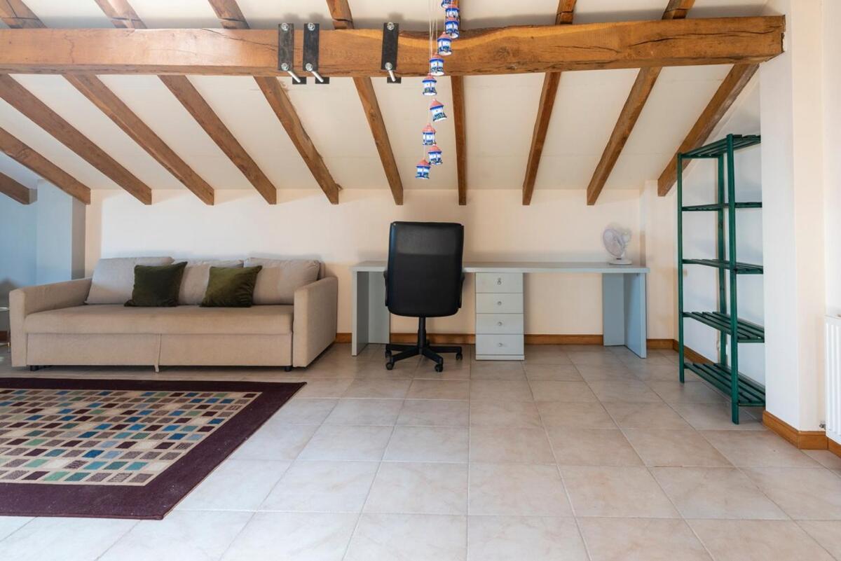 Casa Con Jardin En Gama Villa Barcena de Cicero Bagian luar foto