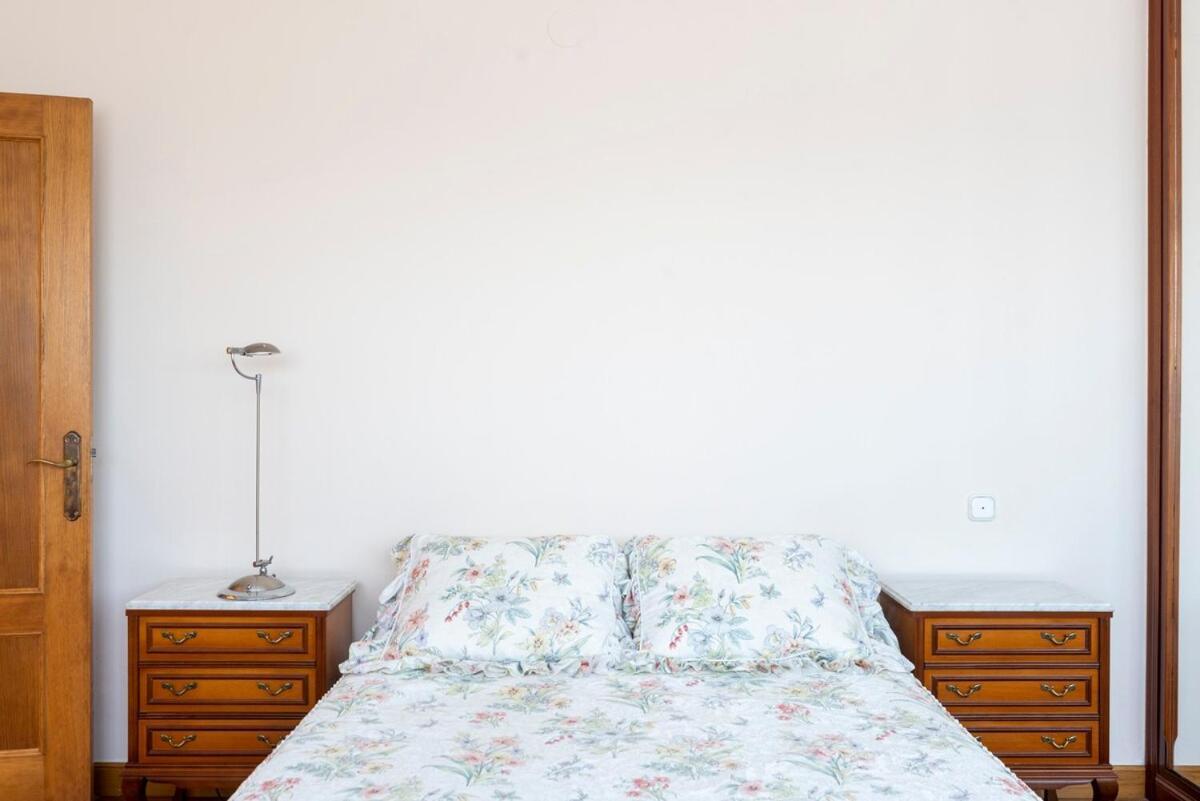 Casa Con Jardin En Gama Villa Barcena de Cicero Bagian luar foto