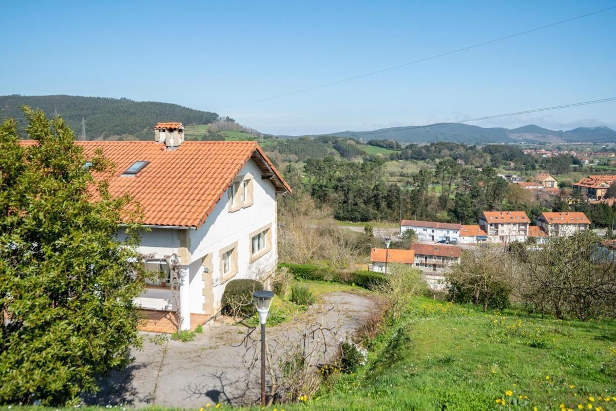 Casa Con Jardin En Gama Villa Barcena de Cicero Bagian luar foto